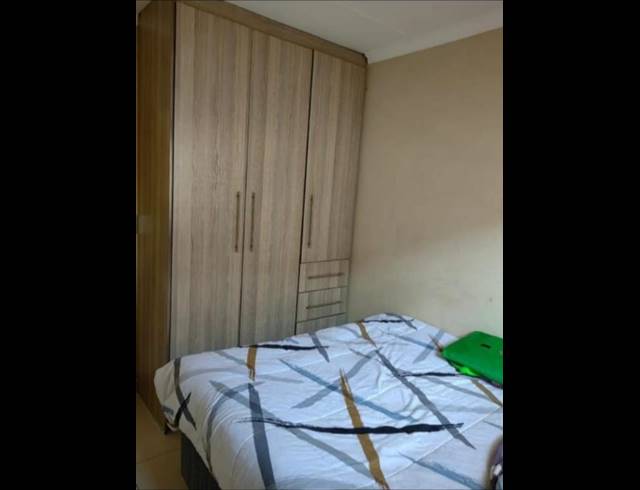 4 BEDROOM HOUSE FOR SALE IN CLAYVILLE